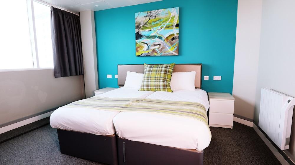 Citrus Hotel Cardiff By Compass Hospitality Exterior photo